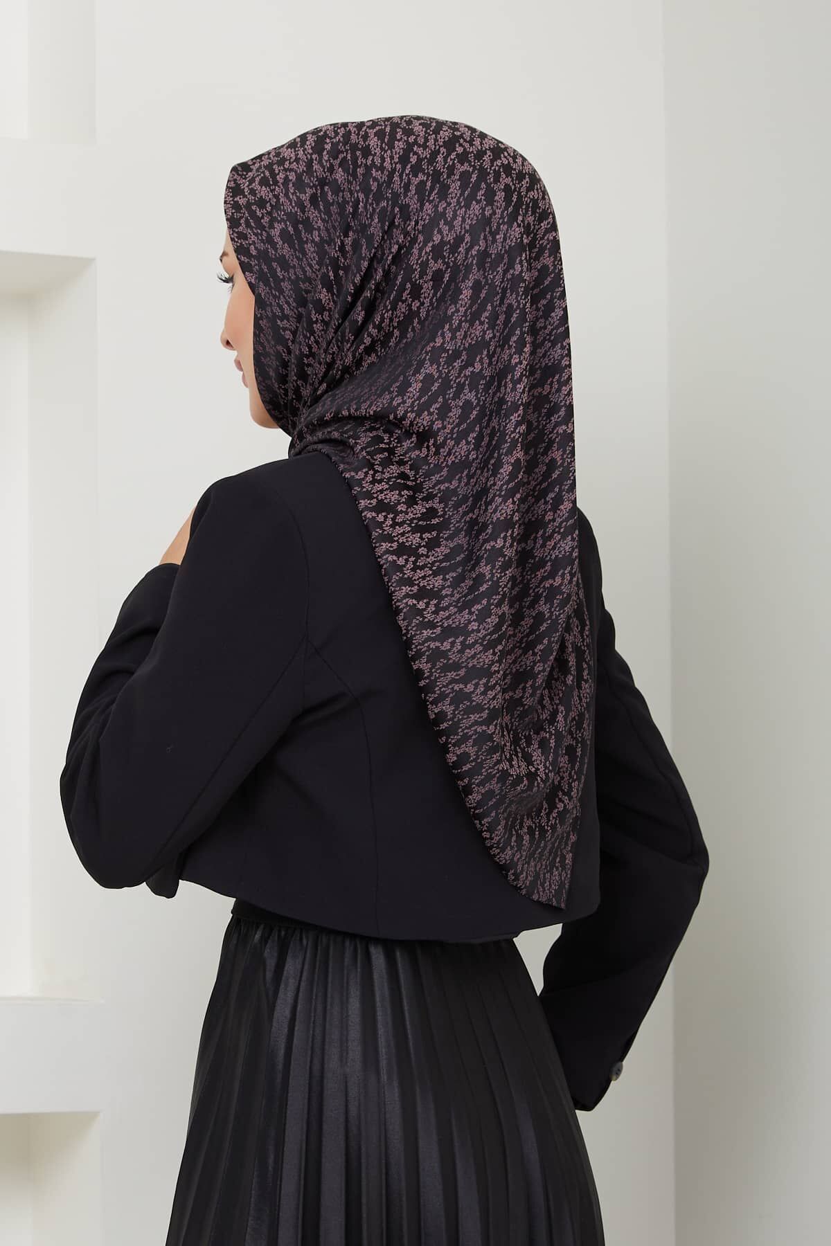 Pamuksu Çiçek Eşarp