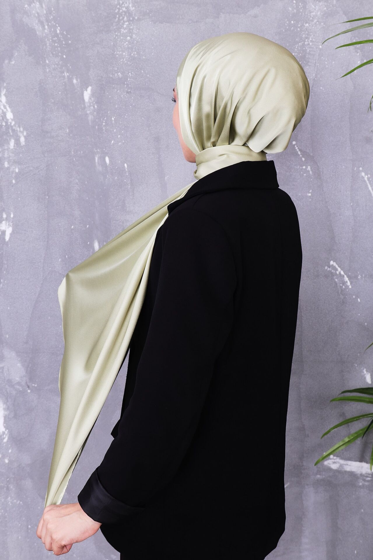 Kumsal Lüks Saten Parlak Abiye Şal