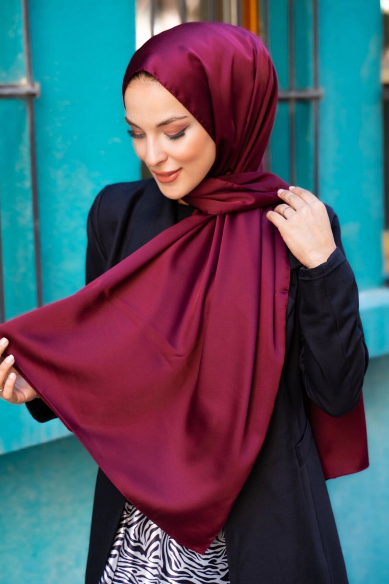 Kumsal Lüks Saten Parlak Abiye Şal