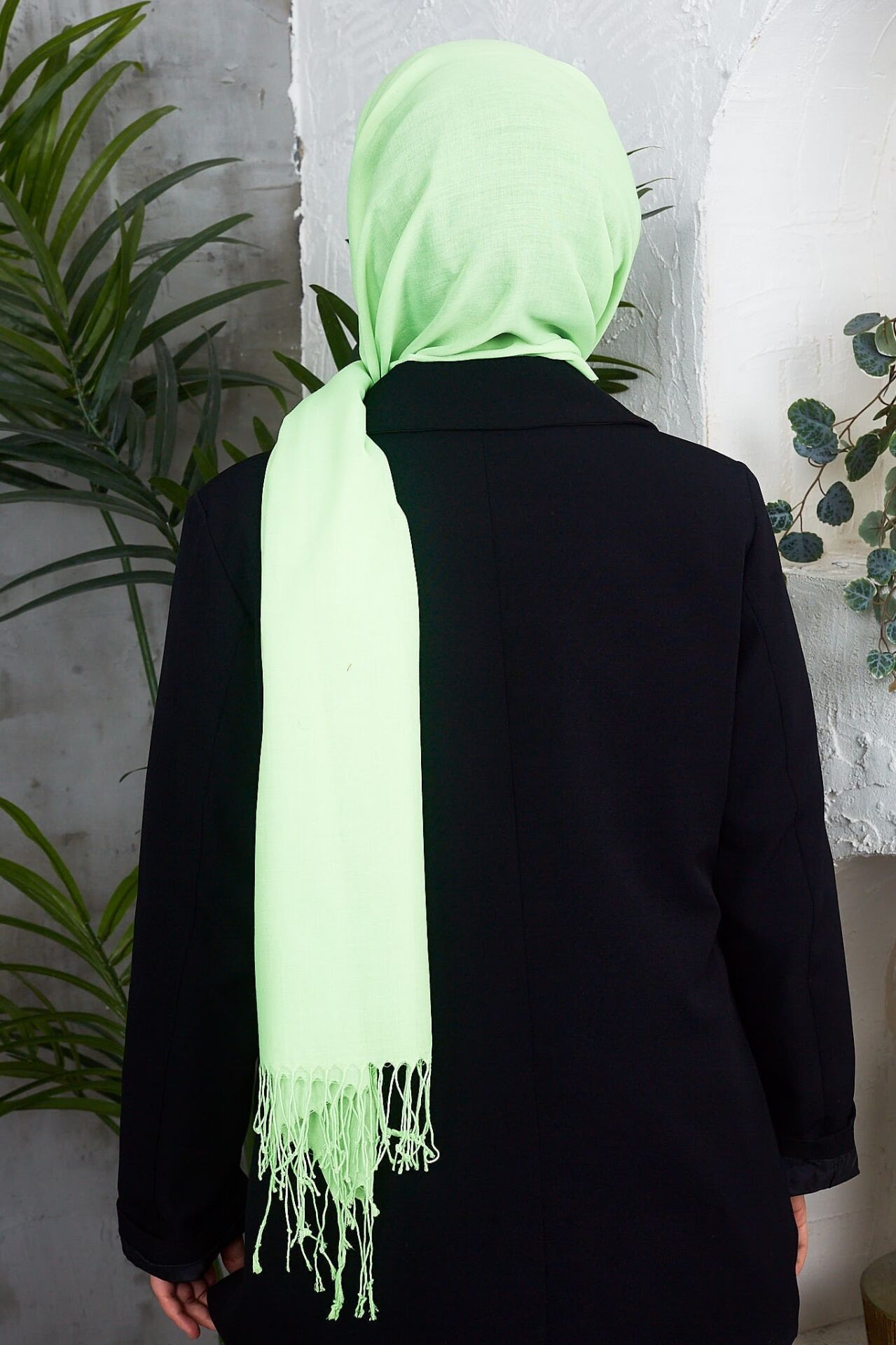 Saçaklı Düz Renk Pamuklu Zümrüt Şal