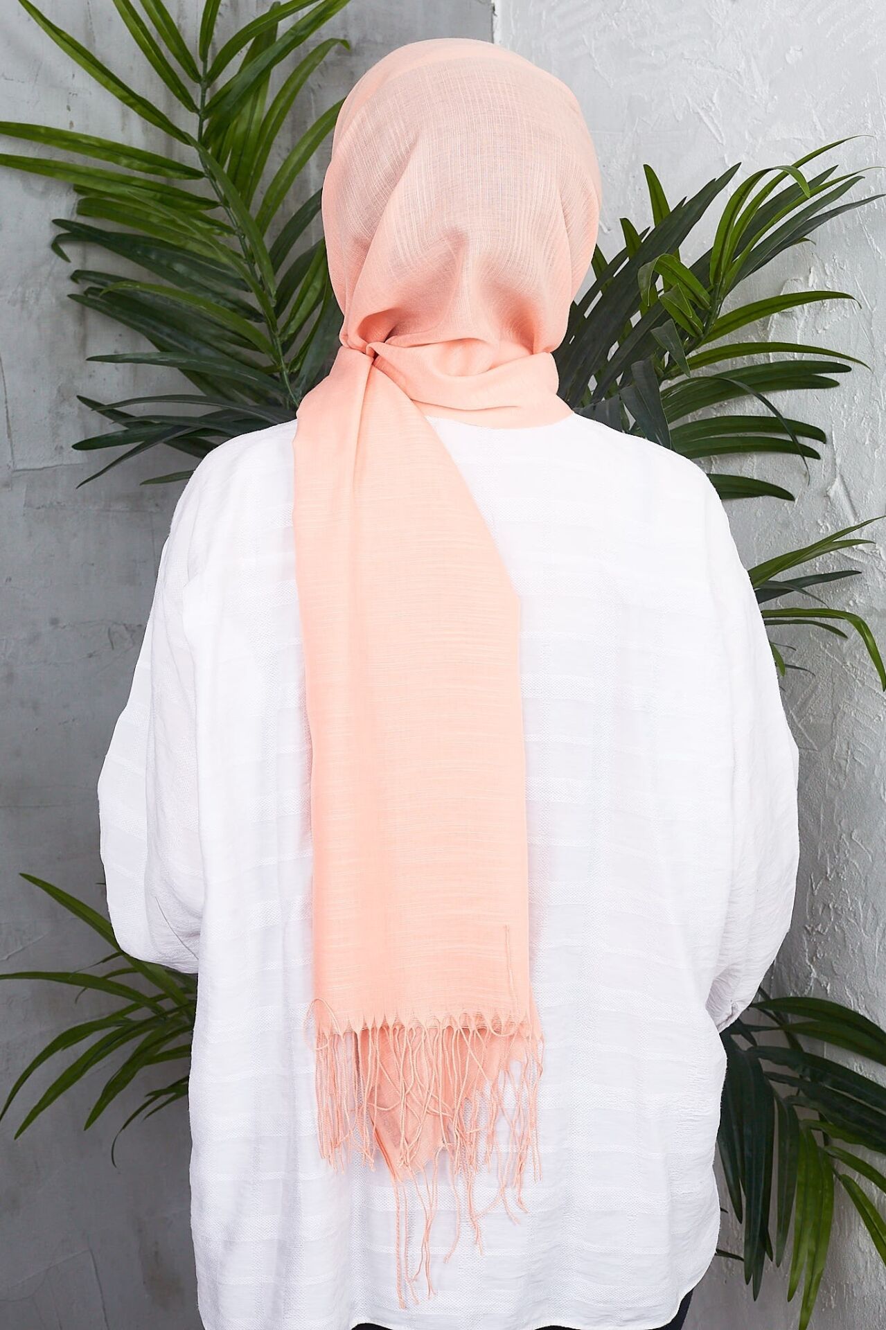 Flamlı Saçaklı Düz Renk Keten Rubi Şal