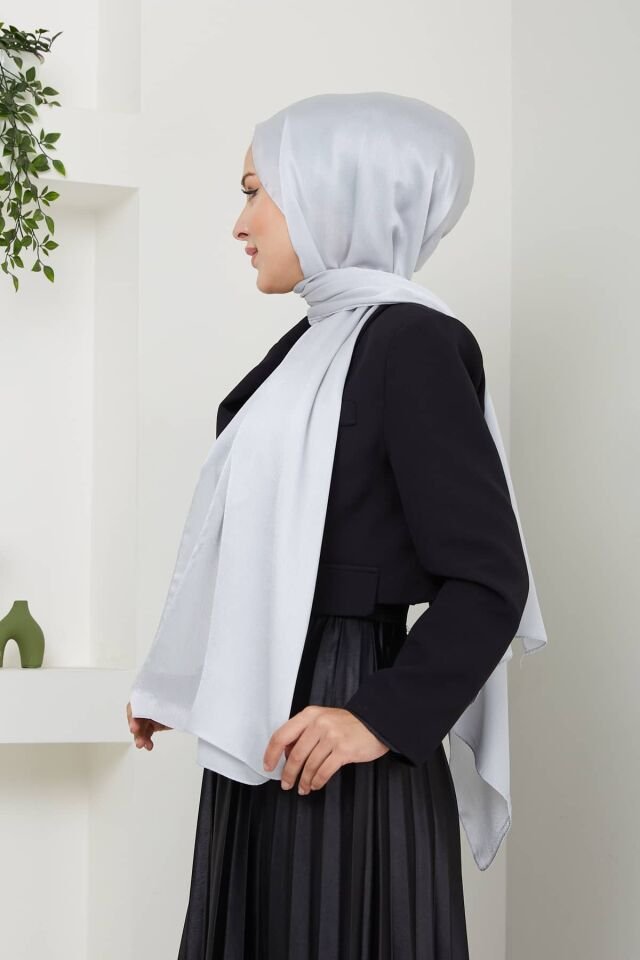 Mina Parlak Abiye Şal