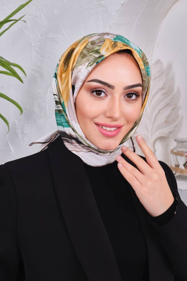Çiçek Desenli Rayon Parlak Eşarp