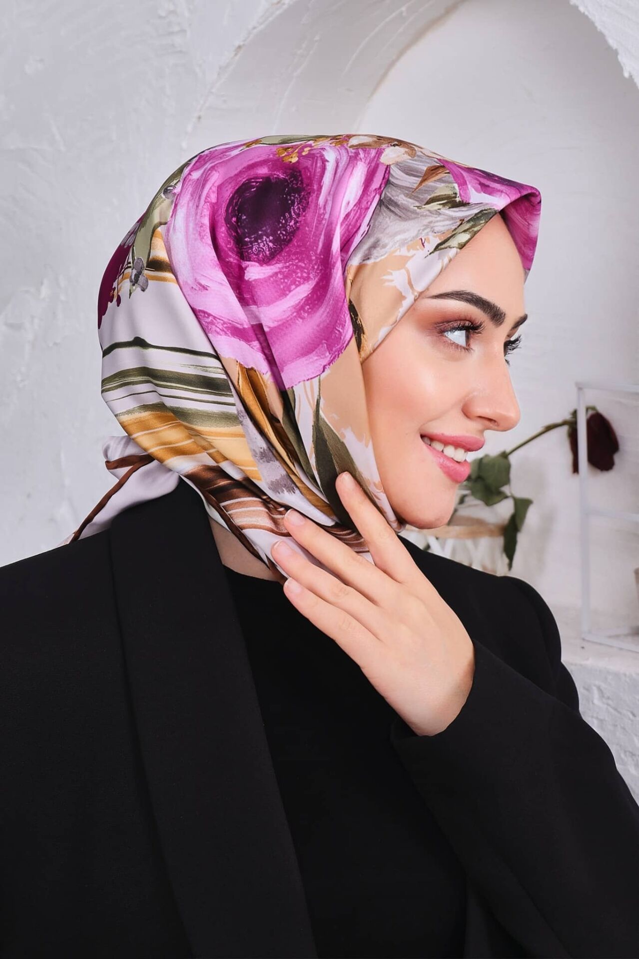 Çiçek Desenli Rayon Parlak Eşarp