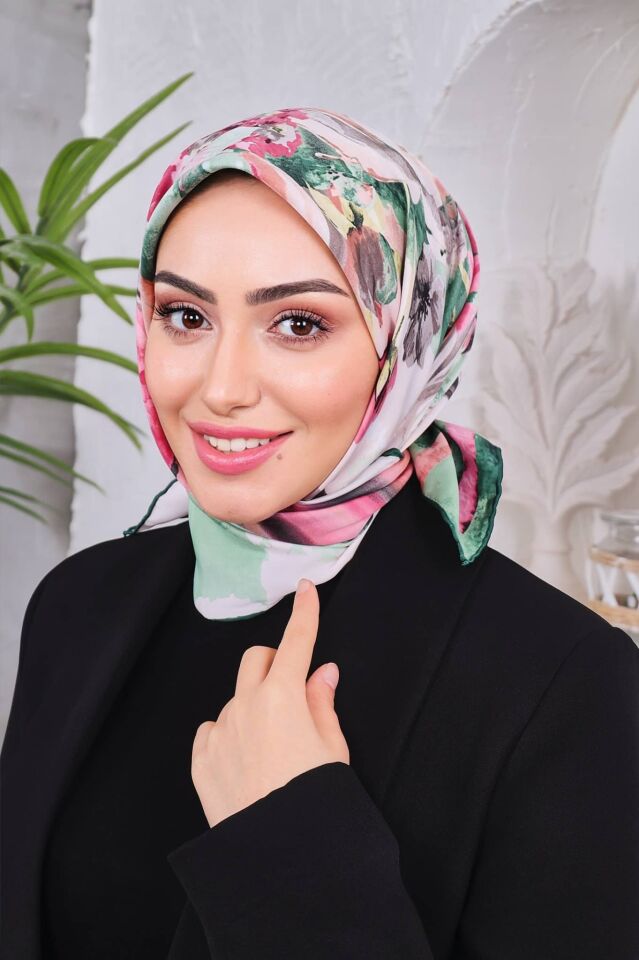 Çiçek Desenli Rayon Parlak Eşarp