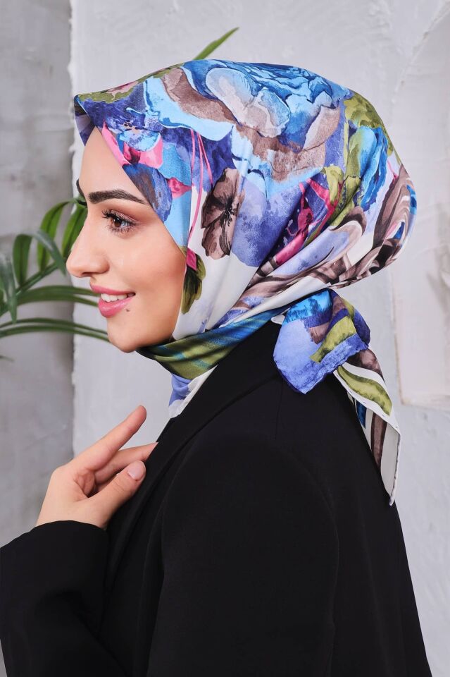 Çiçek Desenli Rayon Parlak Eşarp