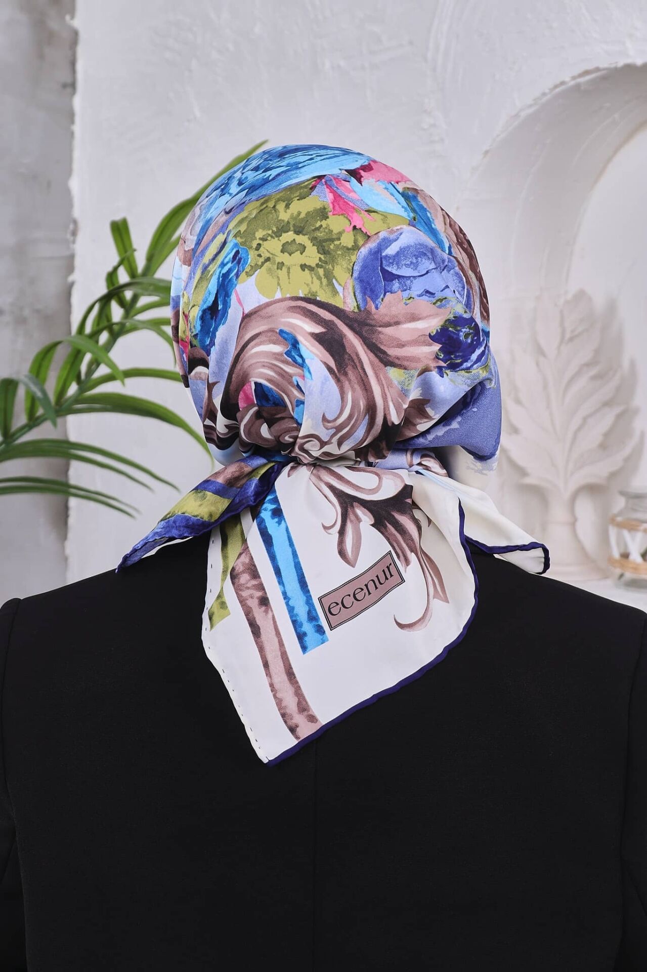 Çiçek Desenli Rayon Parlak Eşarp