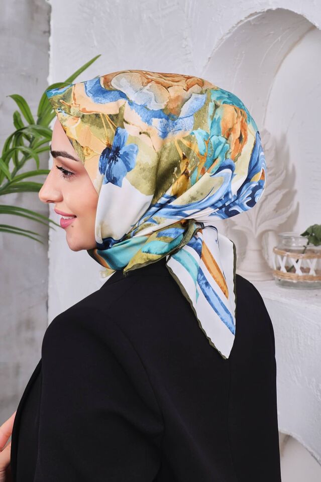 Çiçek Desenli Rayon Parlak Eşarp