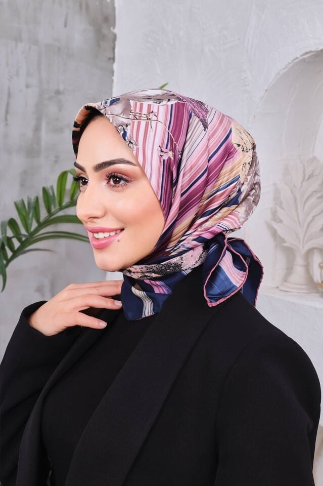 Çiçek Desenli Rayon Parlak Eşarp