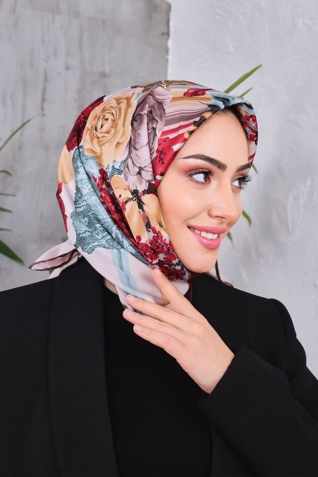 Çiçek Desenli Rayon Parlak Eşarp