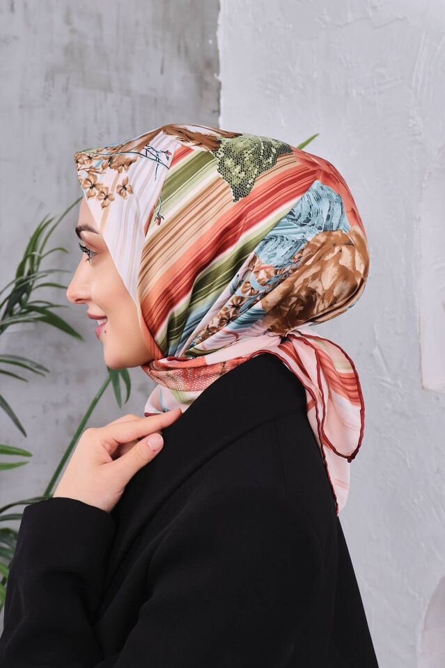 Çiçek Desenli Rayon Parlak Eşarp