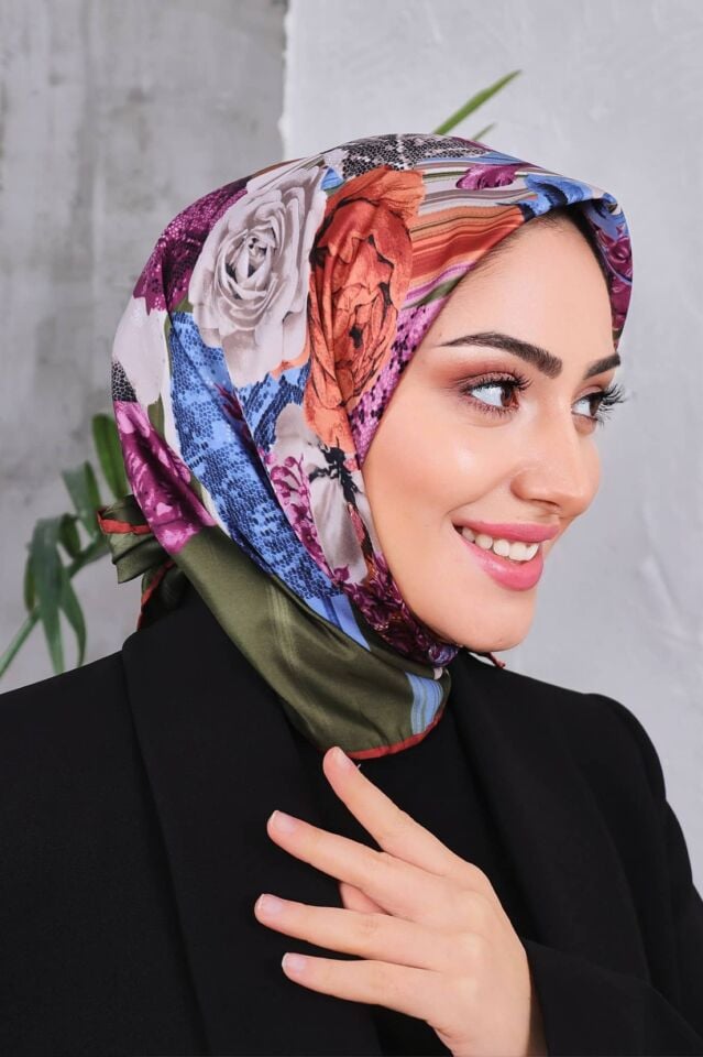 Çiçek Desenli Rayon Parlak Eşarp