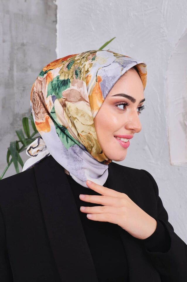 Çiçek Desenli Rayon Parlak Eşarp