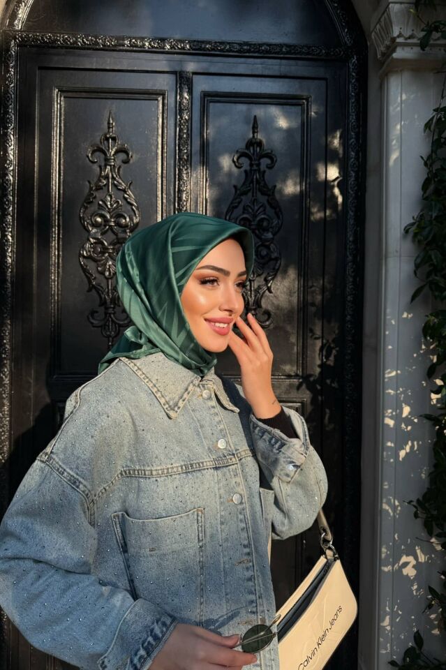 Zigzag Jakar Eşarp