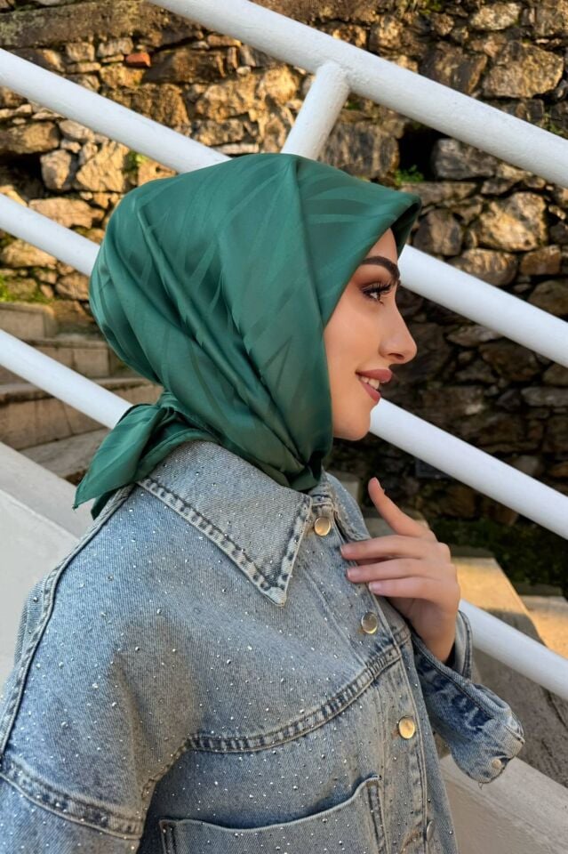 Zigzag Jakar Eşarp