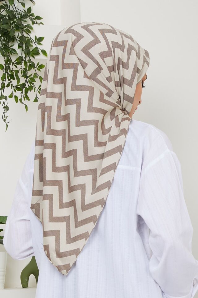 Pamuksu Zigzag Desenli Jakar Eşarp