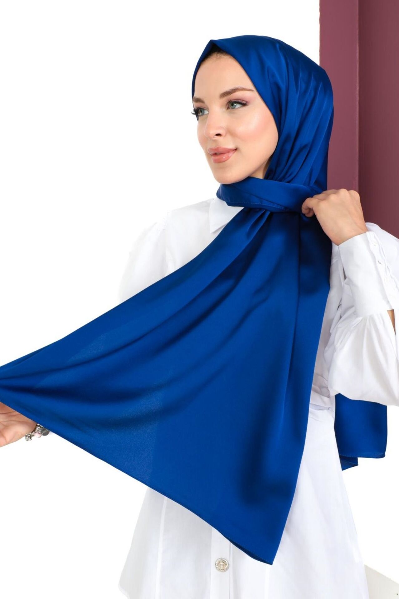 Kumsal Lüks Saten Parlak Abiye Şal