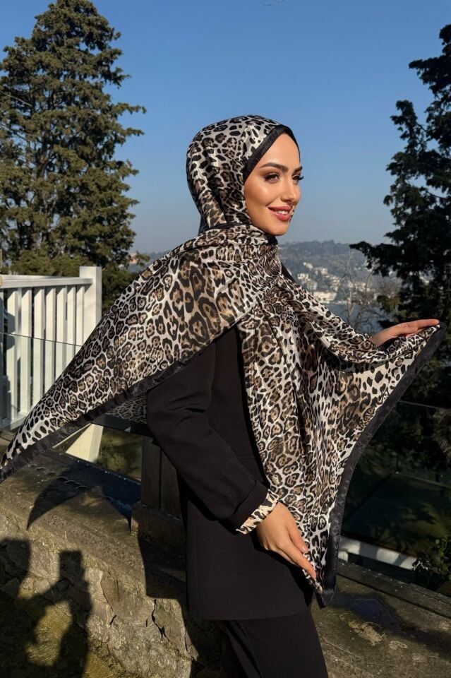 Leopar Desen İpeksi Vual Şal