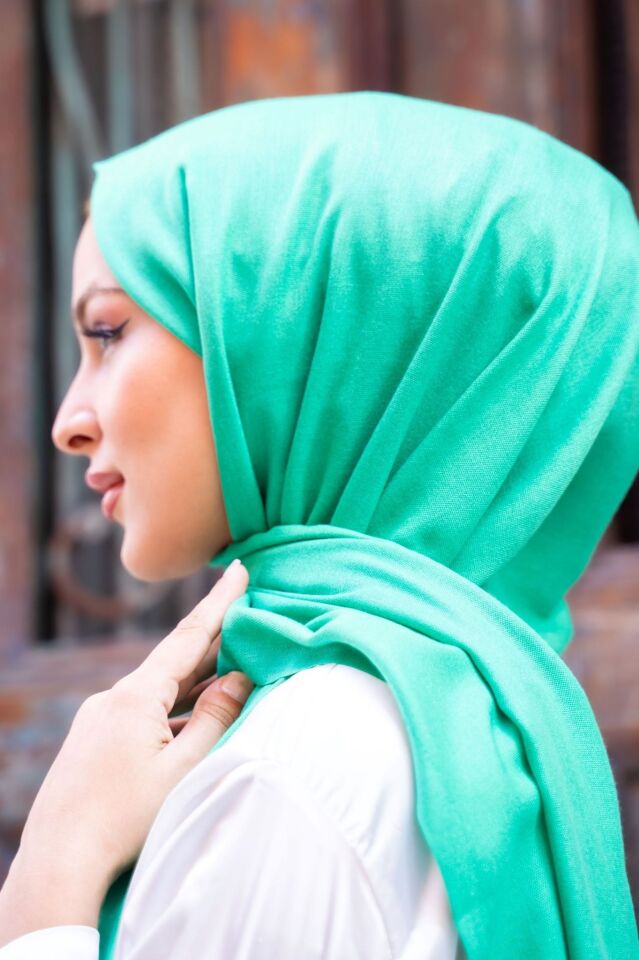 140 gr. Püsküllü Pamuksu Pashmina Şal
