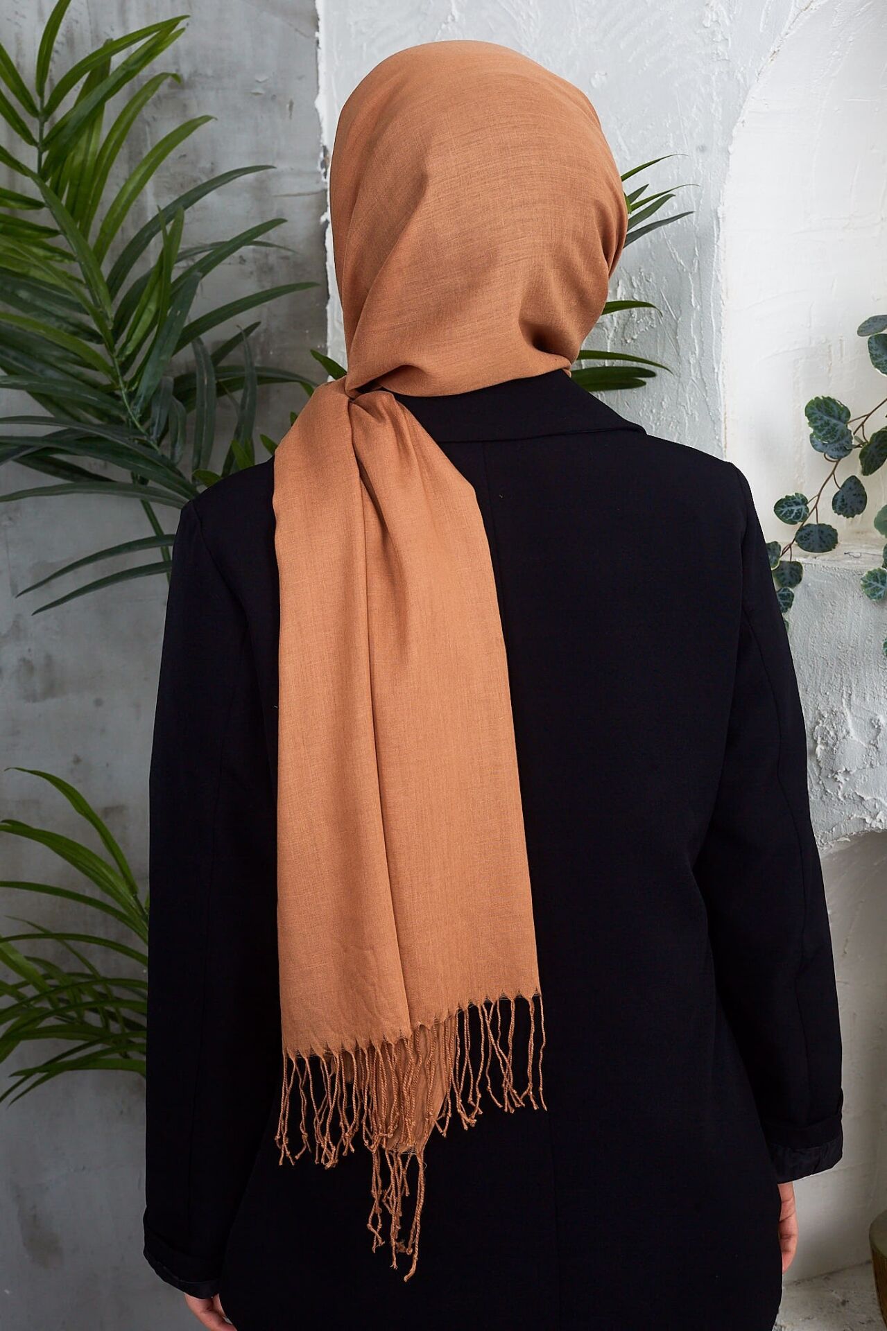 Saçaklı Düz Renk Pamuklu Zümrüt Şal